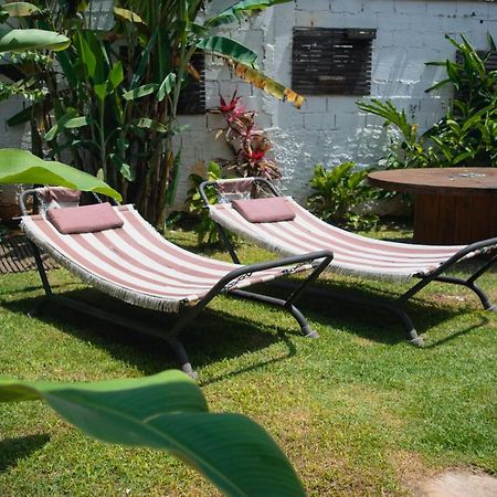 Manaca Hospedaria Ilhabela Exterior photo